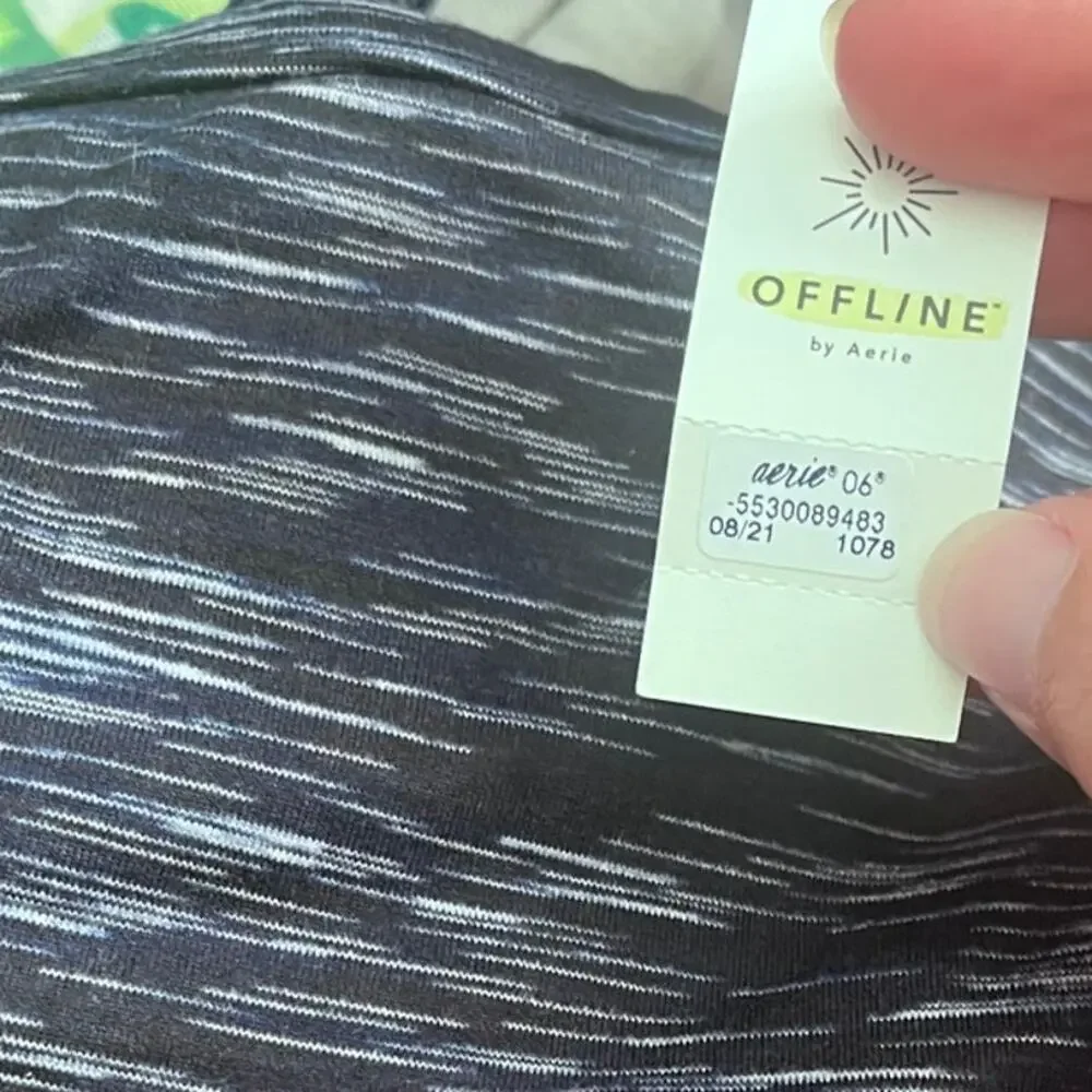 OFFLINE By Aerie Stretch Royal Navy The Hugger Ombre Racerback Sports Bra XL NWT